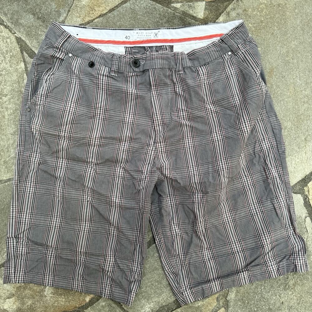 Marc Ecko Shorts Mens 40 Gray Plaid Cut Sew Deadly Threads Casual Cotton